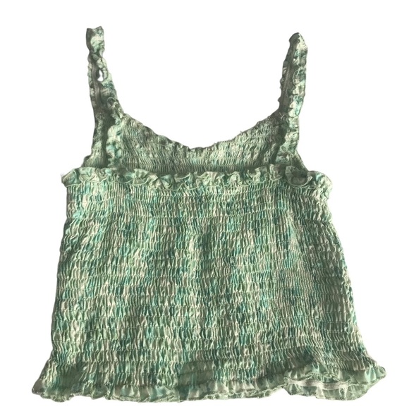 🌻4/$20 Bluenotes Smocked Style Ruffled Tank Top Green & Cream Size Medium New - Picture 2 of 10